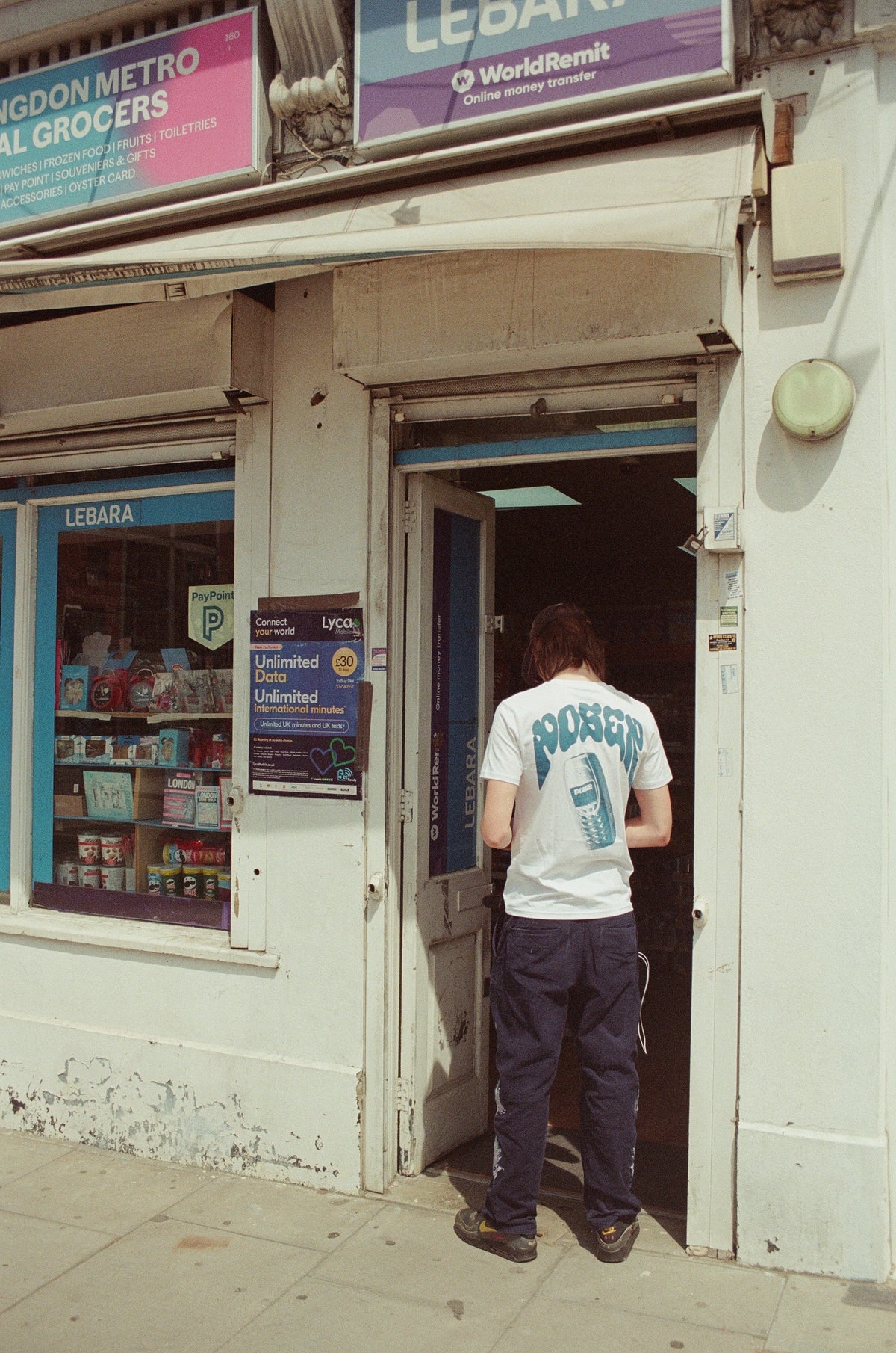 Poser London