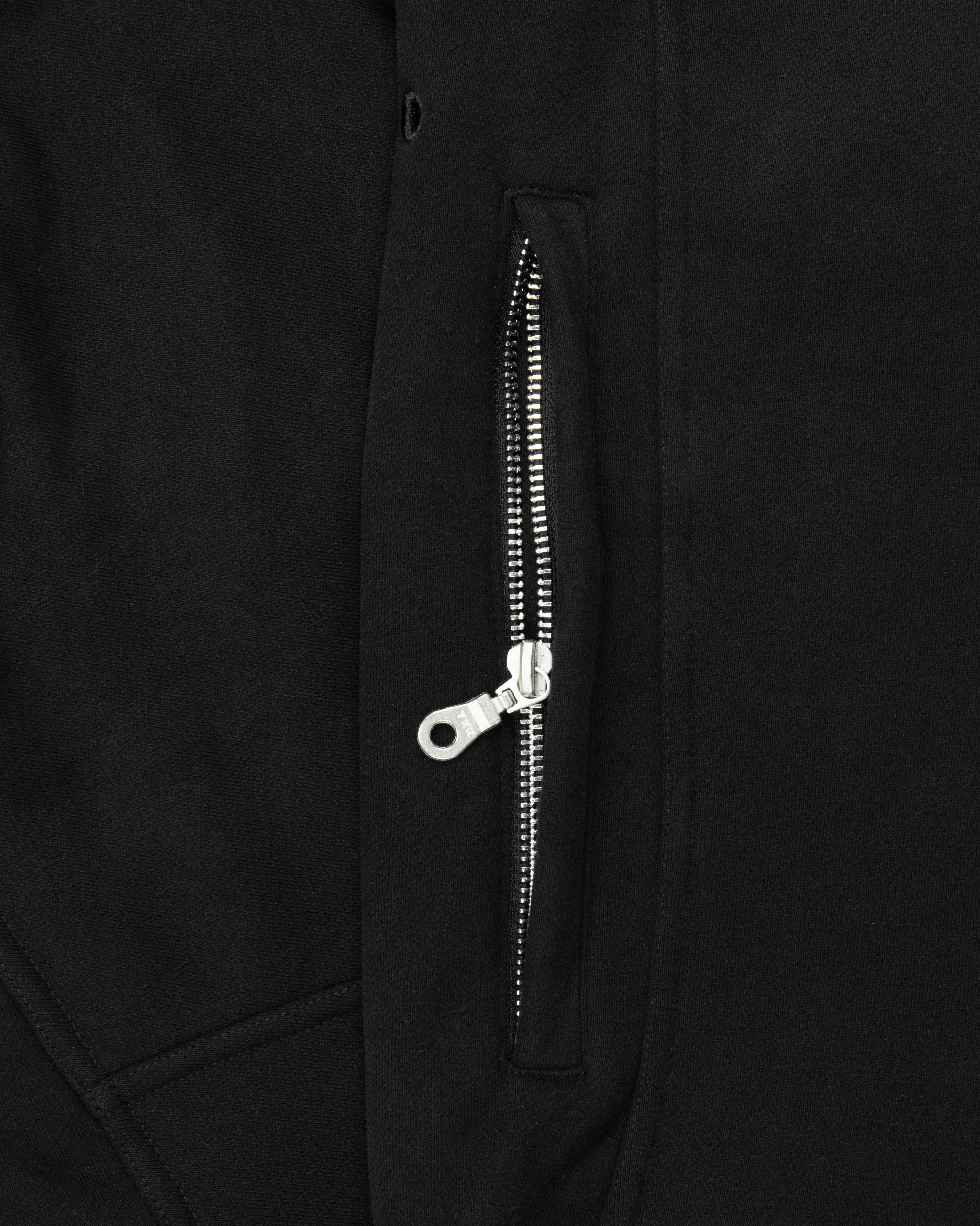 Pelican Zip-Up Black